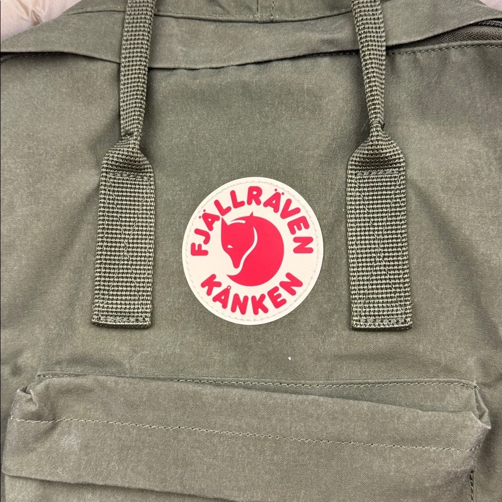 Fjallraven Kanken Green Everyday Outdoor Backpack